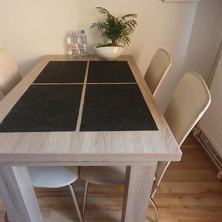 Sepsi 4You Apartment Сфинту-Ґеорґе Екстер'єр фото